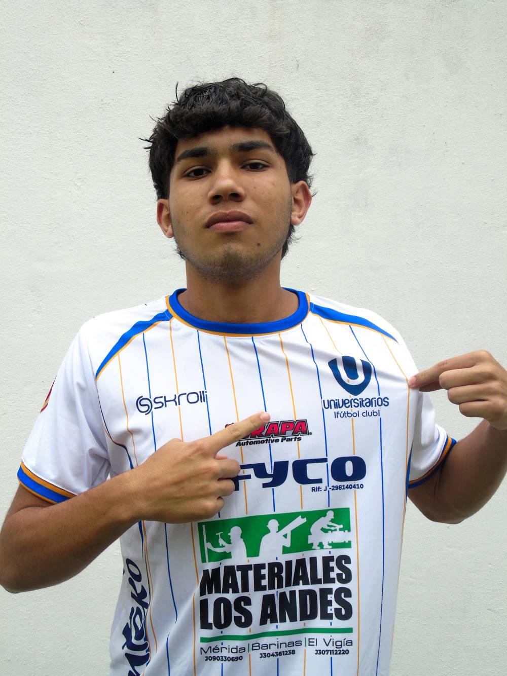 Fernando  Carlos
